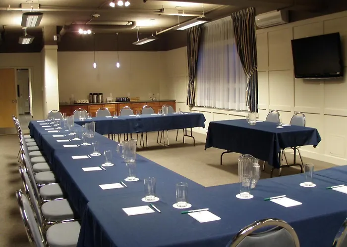 Hotel Les Suites Labelle Montreal